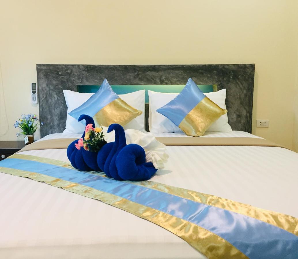 The Sun Long Beach Resort Koh Lanta Ngoại thất bức ảnh